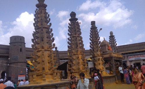 Jejuri Temple is located in the Jejuri town, which lies to the southeast of the Pune city of Maharashtra. The town is known for being the venue of one of the revered temples in the state, known as the Khandobachi Jejuri.The temple is dedicated to Khandoba, also known as Mhalsakant or Malhari Martand or Mylaralinga. Khandoba is regarded as the 'God of Jejuri' and is held in great reverence by the Dhangars. The temple was the site of a historic treaty between Tarabai and Balaji Bajirao on 14 September 1752