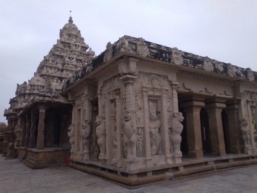 The Kanchi Kailasanathar temple is the oldest structure in Kanchipuram. Located in Tamil Nadu, India, it is a Hindu temple in the Tamil architectural style. It is dedicated to the Lord Shiva, and is known for its historical importance. The temple was built from 685-705 AD by a Rajasimha (Narasimhavarman II) ruler of the Pallava Dynasty. The low-slung sandstone compound contains a large number of carvings, including many half-animal deities which were popular during the early Pallava architectural period.The structure contains 58 small shrines which are dedicated to various forms of Shiva. These are built into niches on the inner face of the high compound wall of the circumambulatory passage. The temple is one of the most prominent tourist attractions of the city