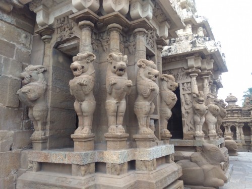 The Kanchi Kailasanathar temple is the oldest structure in Kanchipuram. Located in Tamil Nadu, India, it is a Hindu temple in the Tamil architectural style. It is dedicated to the Lord Shiva, and is known for its historical importance. The temple was built from 685-705 AD by a Rajasimha (Narasimhavarman II) ruler of the Pallava Dynasty. The low-slung sandstone compound contains a large number of carvings, including many half-animal deities which were popular during the early Pallava architectural period.The structure contains 58 small shrines which are dedicated to various forms of Shiva. These are built into niches on the inner face of the high compound wall of the circumambulatory passage. The temple is one of the most prominent tourist attractions of the city