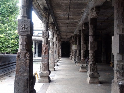 Ekambareswarar Temple (Ekambaranathar Temple) is a Hindu temple dedicated to the deity Shiva, located in the town of Kanchipuram in Tamil Nadu, India.[ It is significant to the Hindu sect of Saivism as one of the temples associated with the five elements, the Pancha Bhoota Stalas, and specifically the element of earth, or Prithvi. Shiva is worshiped as Ekambareswarar or Ekambaranathar, and is represented by the lingam, with his idol referred to as Prithvi lingam. His consort Parvati is depicted as Gowridevi Amman. The presiding deity is revered in the 7th century Tamil Saiva canonical work, the Tevaram, written by Tamil saint poets known as the nayanars and classified as Paadal Petra Sthalam