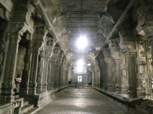 Ekambareswarar Temple (Ekambaranathar Temple) is a Hindu temple dedicated to the deity Shiva, located in the town of Kanchipuram in Tamil Nadu, India.[ It is significant to the Hindu sect of Saivism as one of the temples associated with the five elements, the Pancha Bhoota Stalas, and specifically the element of earth, or Prithvi. Shiva is worshiped as Ekambareswarar or Ekambaranathar, and is represented by the lingam, with his idol referred to as Prithvi lingam. His consort Parvati is depicted as Gowridevi Amman. The presiding deity is revered in the 7th century Tamil Saiva canonical work, the Tevaram, written by Tamil saint poets known as the nayanars and classified as Paadal Petra Sthalam